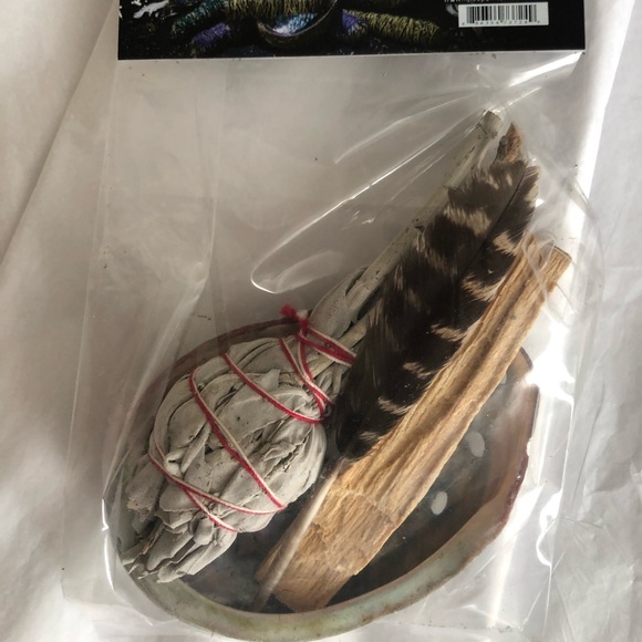 Beginners Smudge Kit✨ - Picture 2 of 5